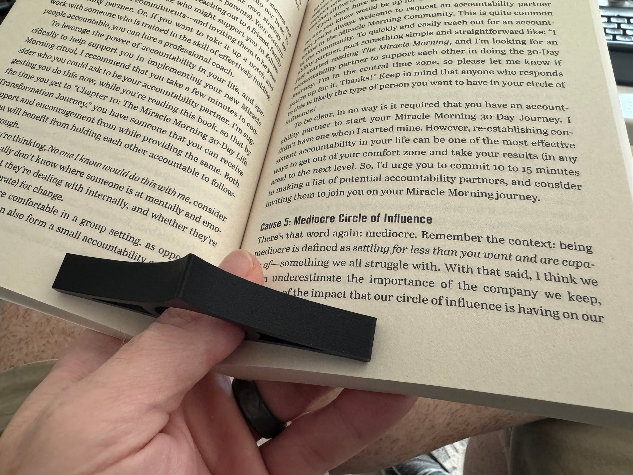 Book Reading Aid