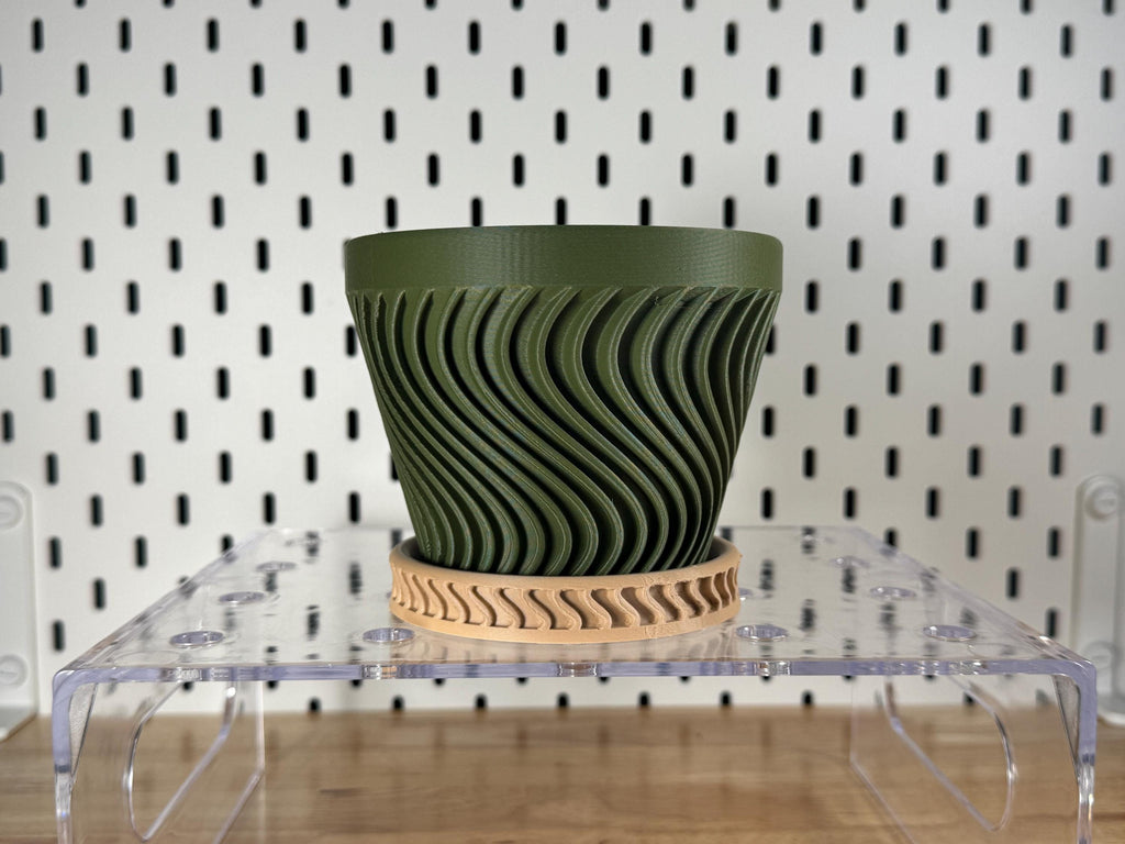 Planter, Sweeping Wave - Axis profile