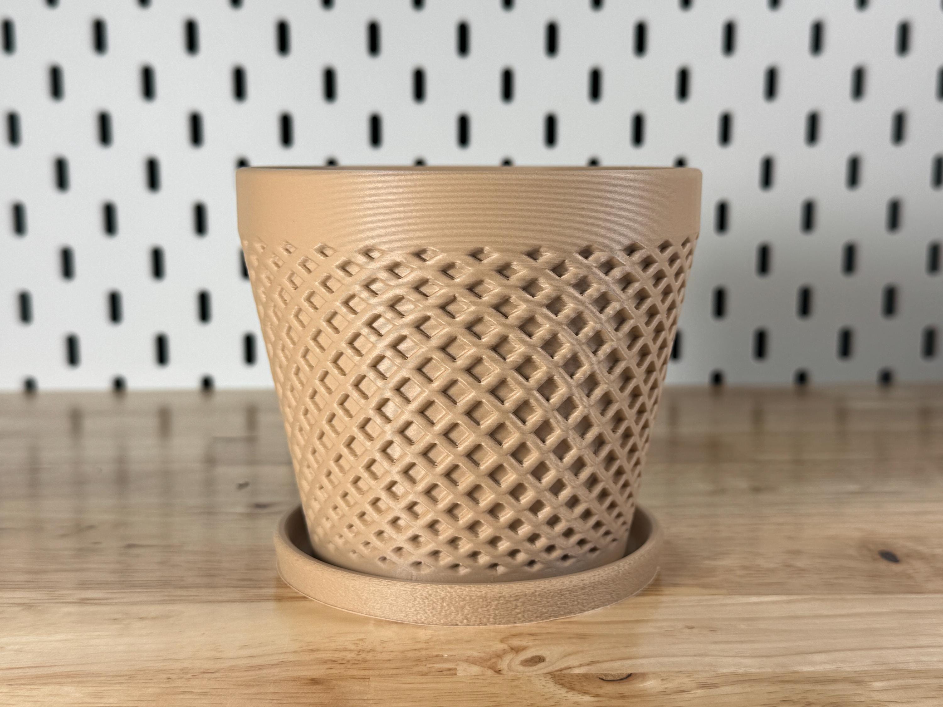 Planter, Diamonds - Delta profle