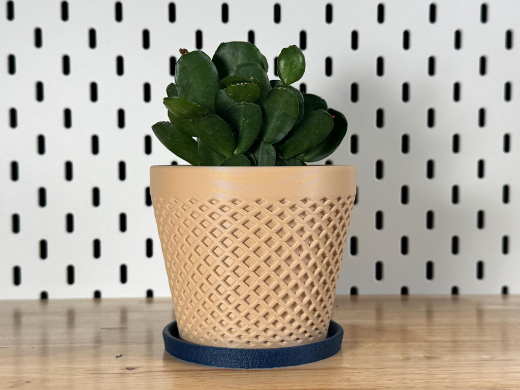 Planter, Diamonds - Delta profle